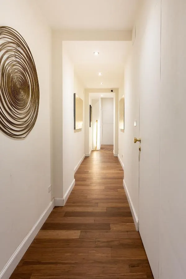 ג'נובה Maison D'Or 0*,