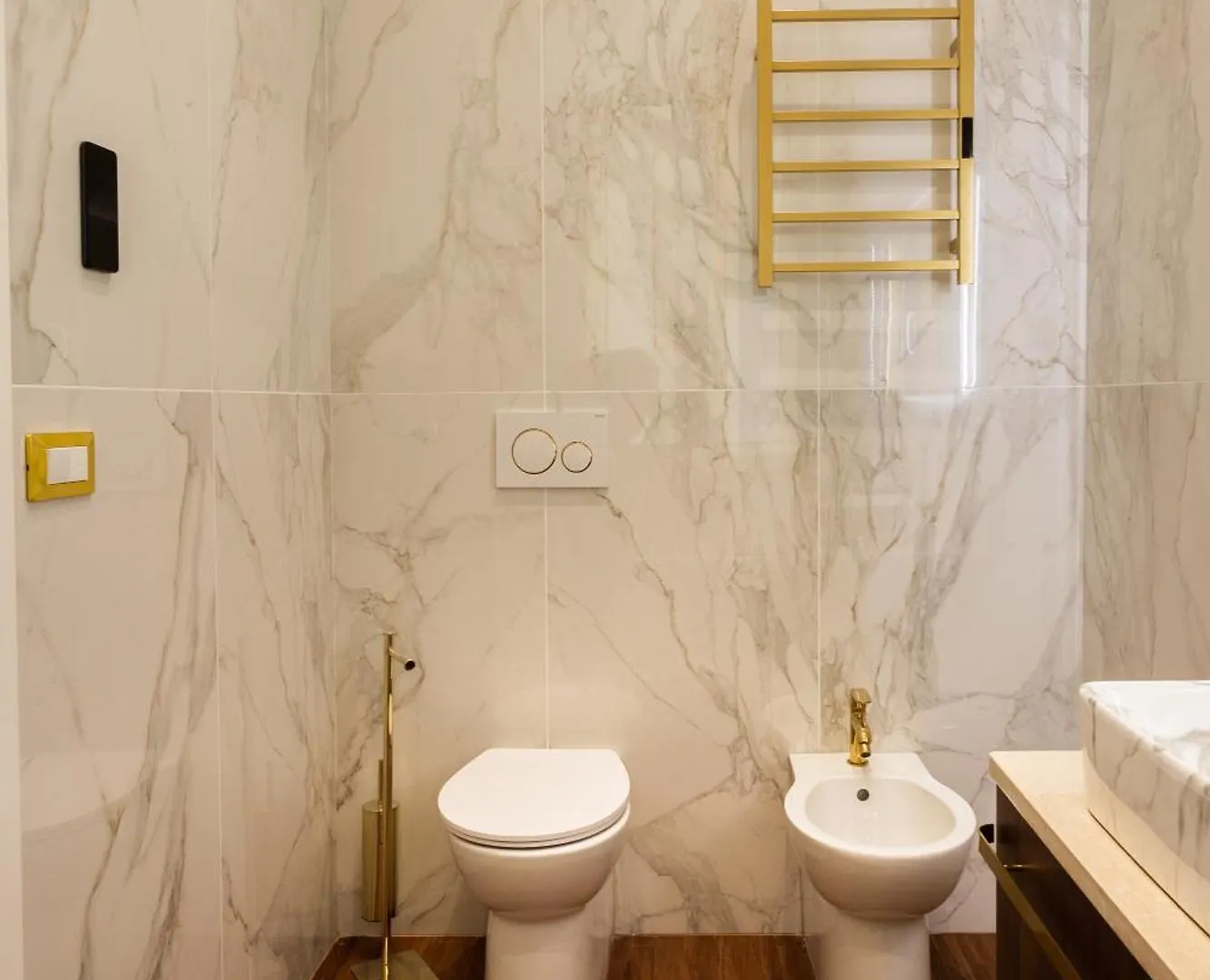 ג'נובה Maison D'Or 0*,